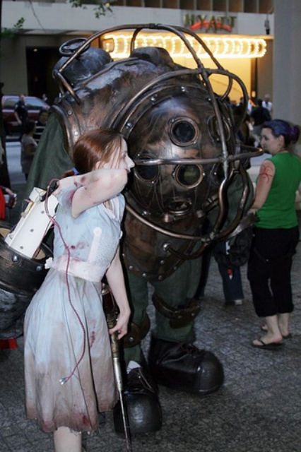 Big-daddy-Bio-shock-fan-costume -Big-daddy-Bio-shock-fan-costume.jpg
